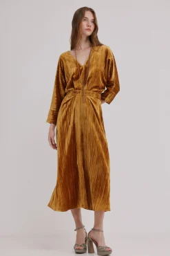 Hoss Intropia Vestidos-Alma. Vestido de veludo Dourado