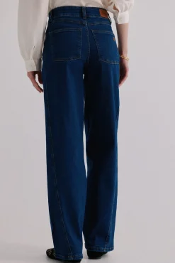 Hoss Intropia Jeans-Babette. Jeans estruturado Azul