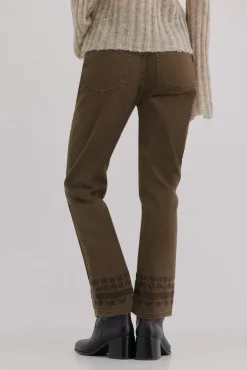 Hoss Intropia Jeans-Basel. Calça jeans bootcut Castanho