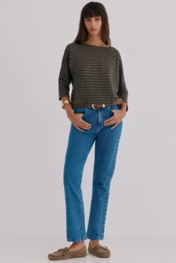 Hoss Intropia Jeans-Bernadete. Calça jeans bootcut Azul