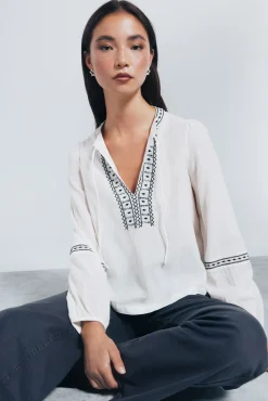 Springfield Blusas-Blusa boho com bordado de lantejoulas cru