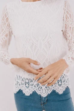 Cortefiel T-Shirts-Blusa de guipura de manga comprida Branco