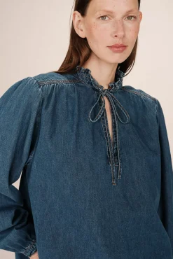 Grace & Mila Blusas-Blusa jeans de manga longa com detalhe de folho e laço no gola Azul