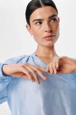 Object Blusas-Blusa larga com gola em bico Azul