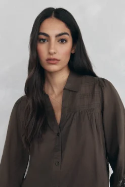 Pedro del Hierro Blusas-Blusa lisa larga bordada Verde