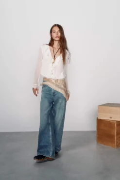 High Spirits Blusas-Blusa Twisty bege