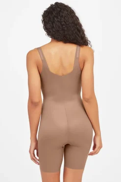 Spanx Roupa Interior-Body modelante com perna cru