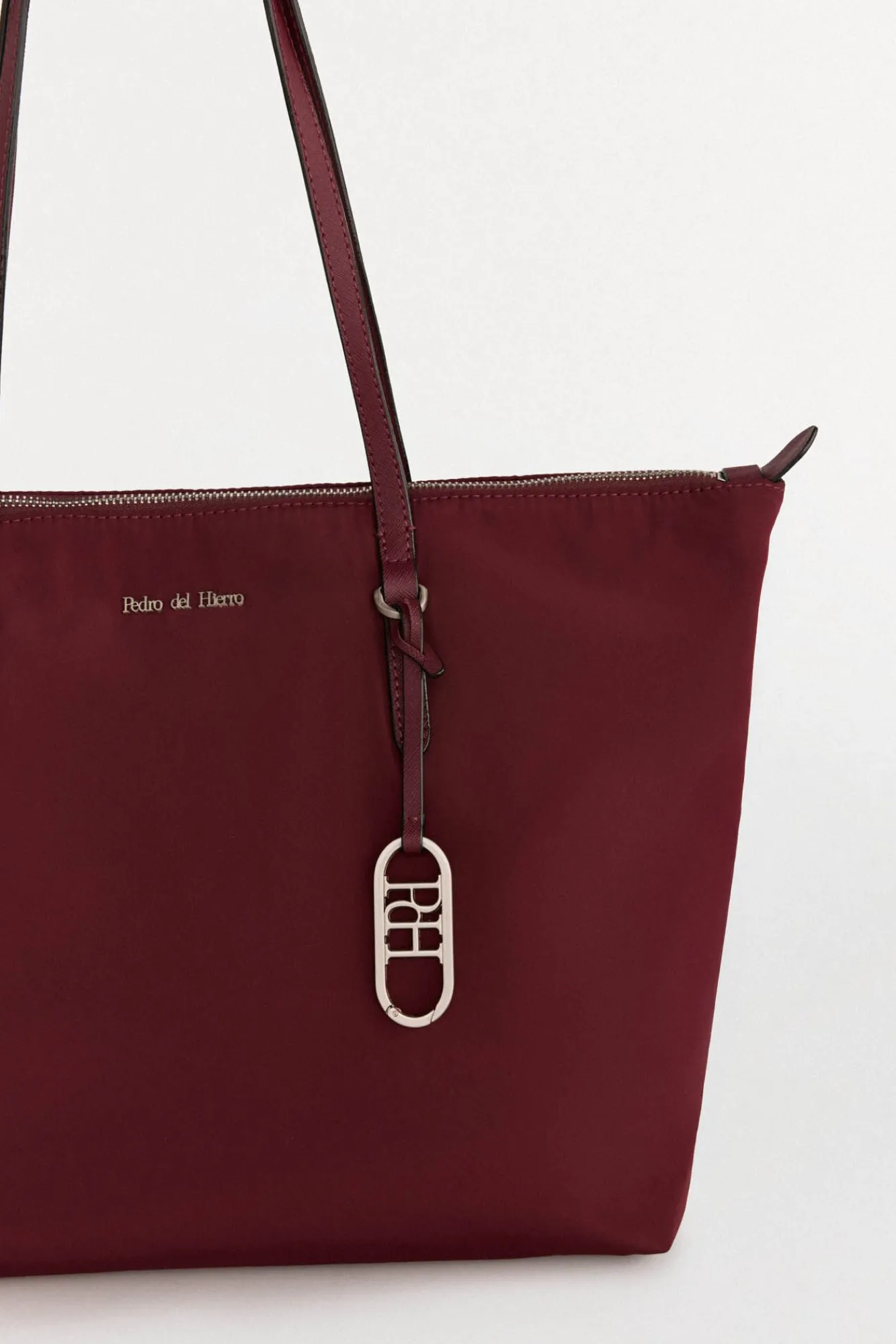 Pedro del Hierro Malas-Bolsa de compras de nylon com fecho-éclair Bordeaux