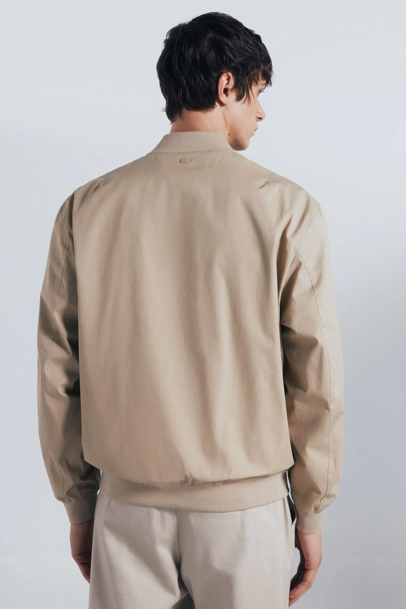 Springfield Casacos-bombardeiro leve bege