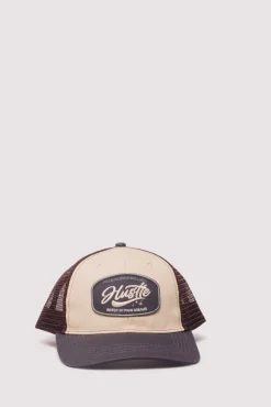 Springfield Gorrás-Boné Trucker com patch frontal cru