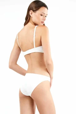 Gisela Roupa Interior-Braguita básica con galón de encaje y camales branco