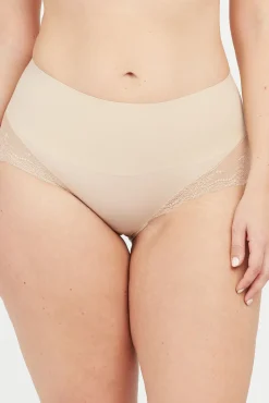 Spanx Roupa Interior-Braguita moldeadora invisible encaje nude cru
