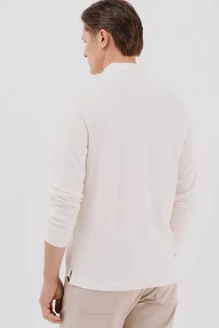 Cortefiel Polos|Camisolas--Regular fit-Piqué fabric-Long sleeve, placket with buttons and embroidered logo on the chest-Shirt cuffs with button-By buying our cotton products, you're supporting our investment in the Better Cotton initiative. This product has bee Ecru