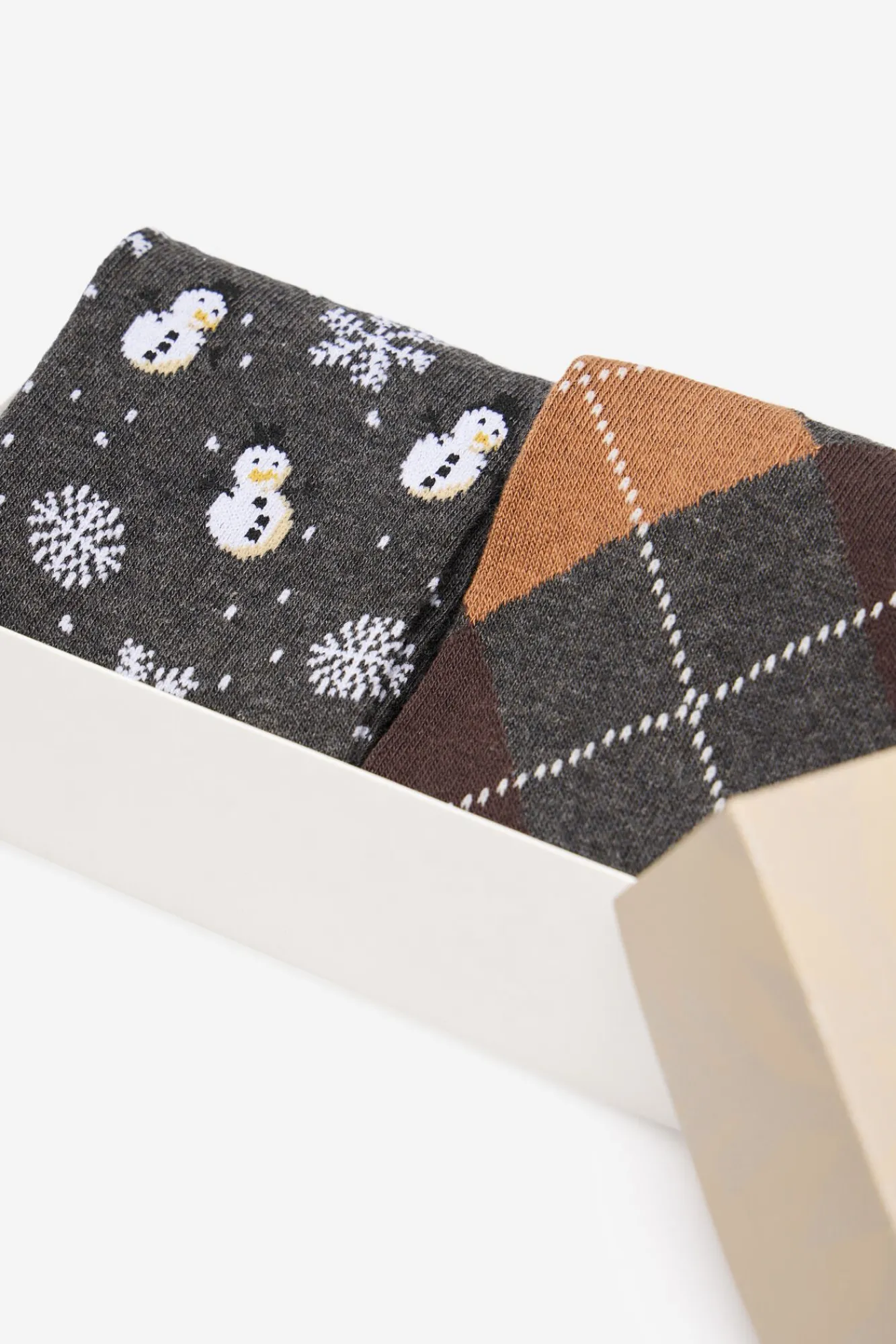 Cortefiel Meias-Caixa com 2 meias de presente Cinzento