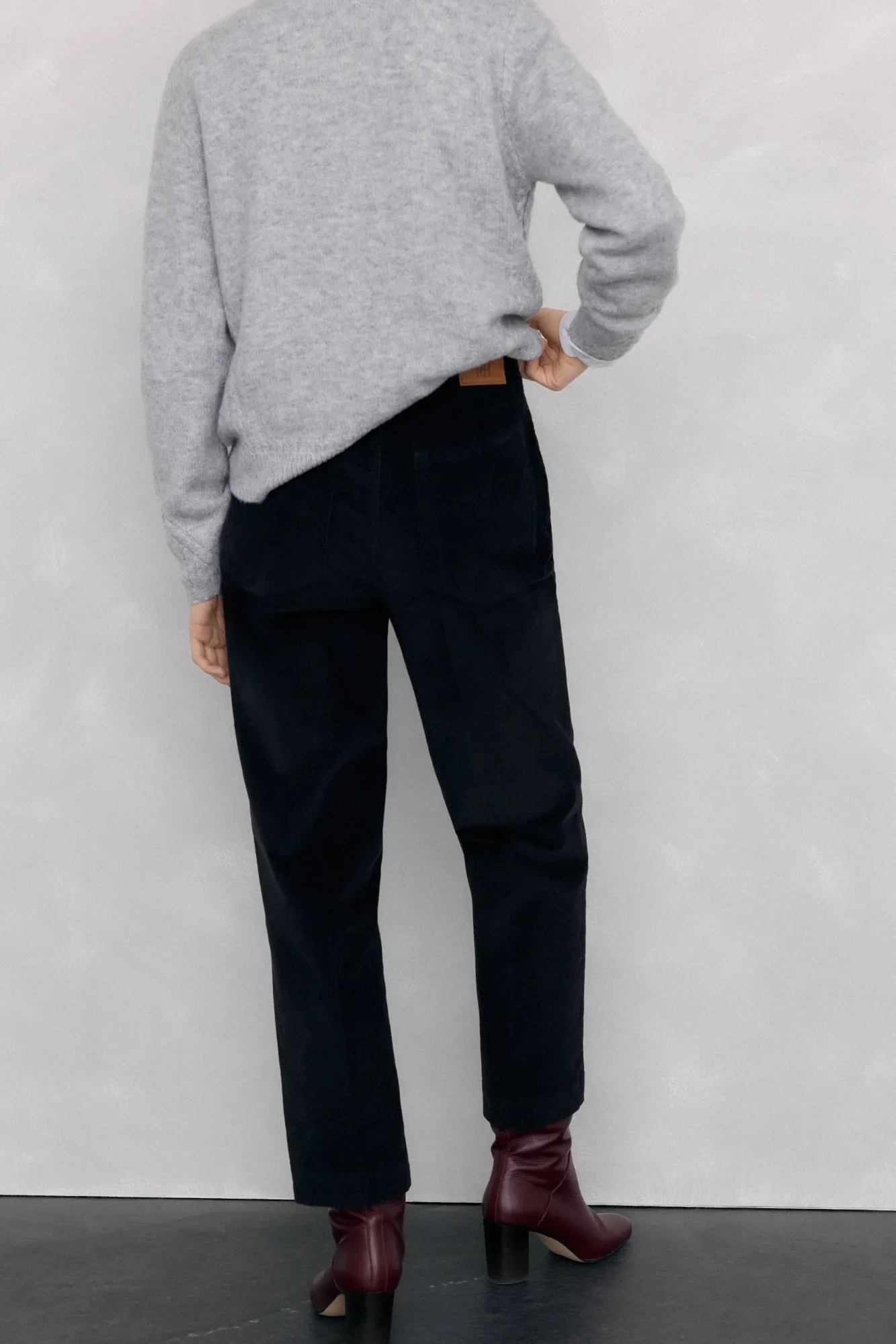 Pedro del Hierro Calças-Calça clássica de veludo veludo slim Preto