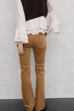 Pedro del Hierro Calças-Calça flare push-up de veludo Beige