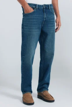 Springfield Jeans-Calça jeans reta com lavagem escura e tingimento excessivo azul