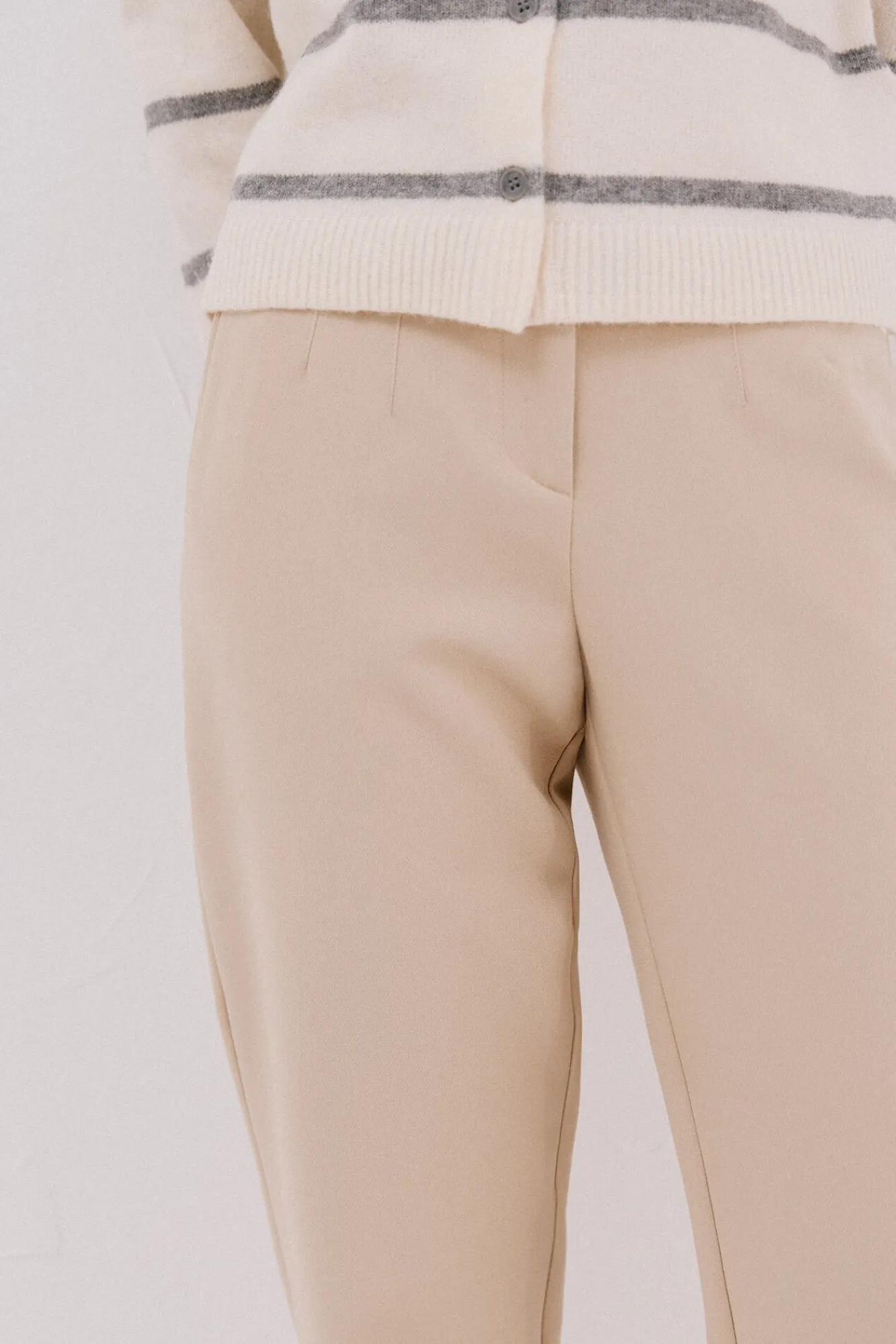 Cortefiel Calças-Calças com zíper Tostado