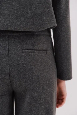 Cortefiel Calças-Calças confortáveis Cinzento