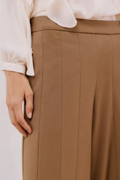 Cortefiel Calças-Calças de corte largo Castanho