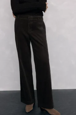 Pedro del Hierro Calças-Calças de veludo clássicas de perna larga Verde