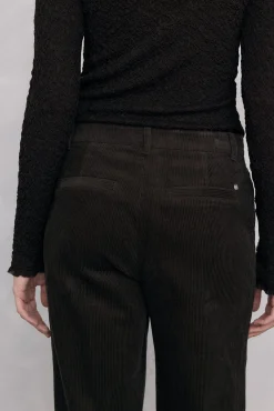 Pedro del Hierro Calças-Calças de veludo clássicas de perna larga Verde