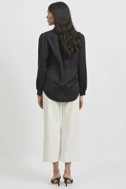 Vila Blusas-Camisa de cetim Preto