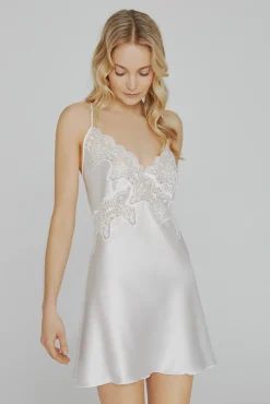 Ivette Bridal Pijamas-Camisa de dormir de cetim com bordados em branco bege