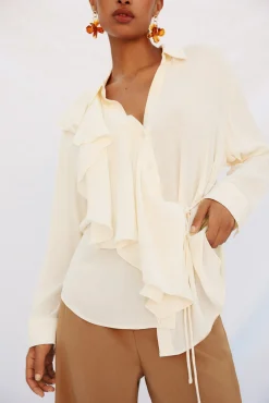 Cortefiel Blusas-Camisa de folho manga comprida com babados Branco