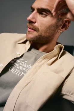 OOTO Camisas-Camisa de microveludo lisa Tostado