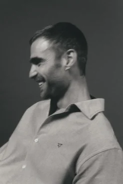 OOTO Camisas-Camisa oxford liso Subiu