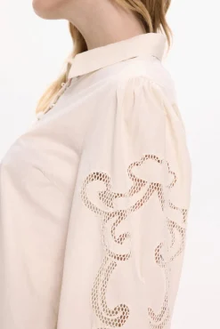 Vila Blusas-Camisa vazada de algodão orgânico Tostado