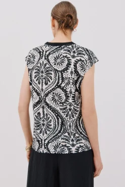 Cortefiel T-Shirts-Camiseta básica sem gola mao Impress&atilde;o