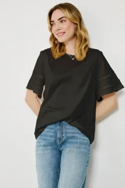 Vila T-Shirts-Camiseta de algodão orgânico com vazados Preto