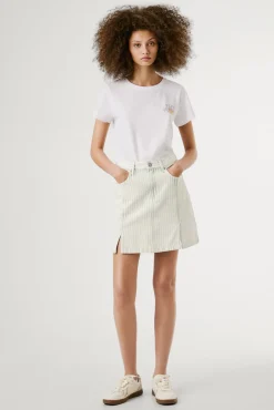 Pepe Jeans T-Shirts-Camiseta de manga curta com logo bordado e desenho nas costas. branco