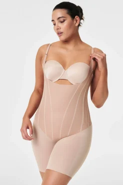 Spanx T-Shirts-Camiseta moldadora invisível cru