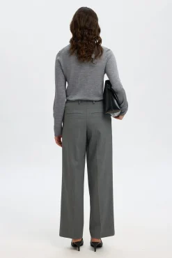 Selected Camisolas-Camisola 100% lã merino. Cinzento