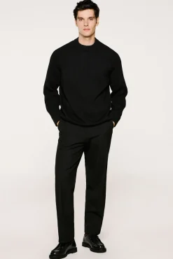 Selected Camisolas-Camisola de gola alta 100% algodão orgânico. Preto