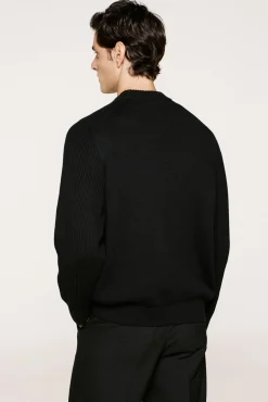 Selected Camisolas-Camisola de gola alta 100% algodão orgânico. Preto