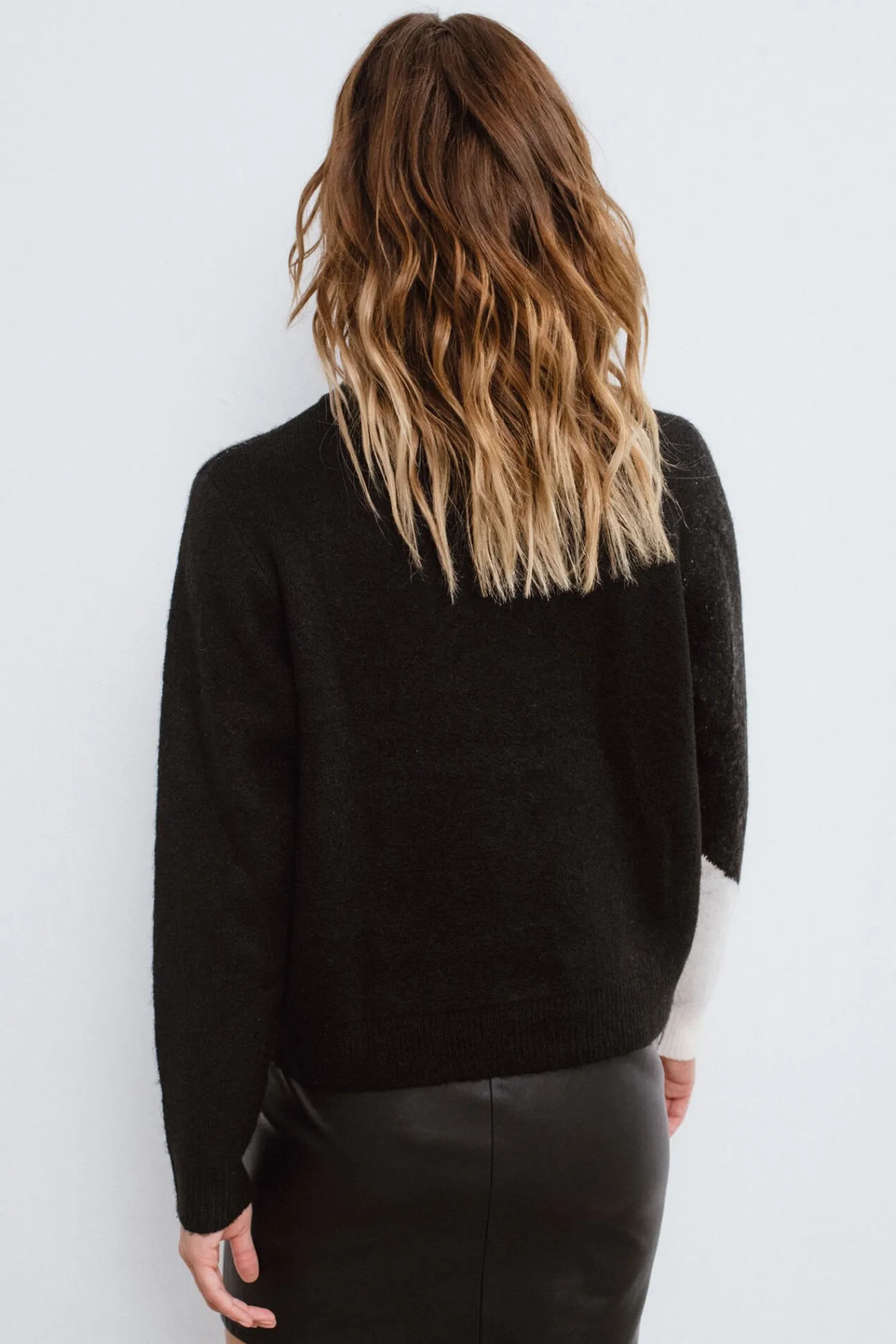 Vila Camisolas-Camisola de malha cor block Preto