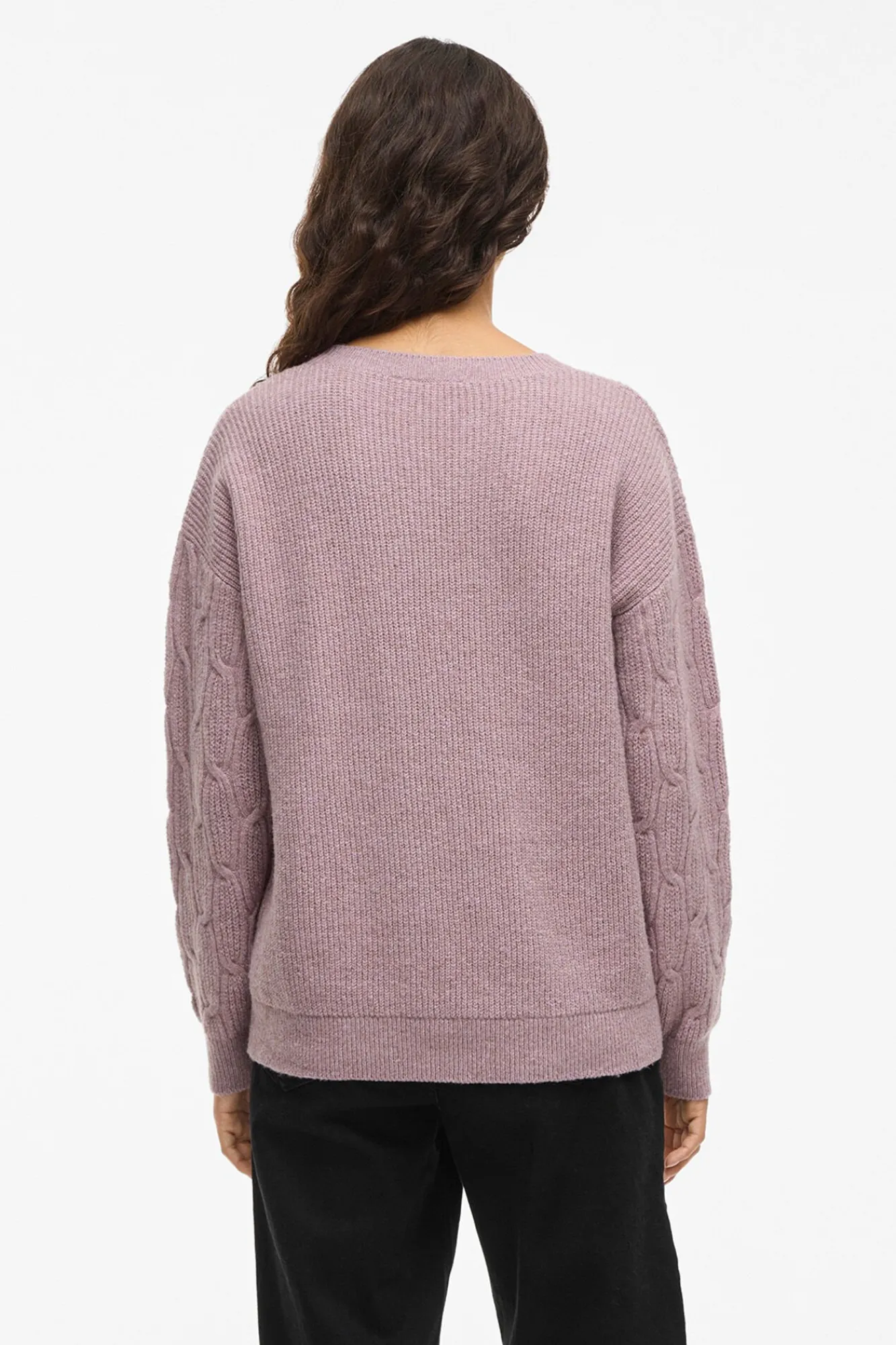 Vila Camisolas-Camisola de oitos com gola redonda Subiu