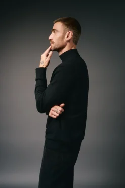 OOTO Camisolas-Camisola gola perkins Preto