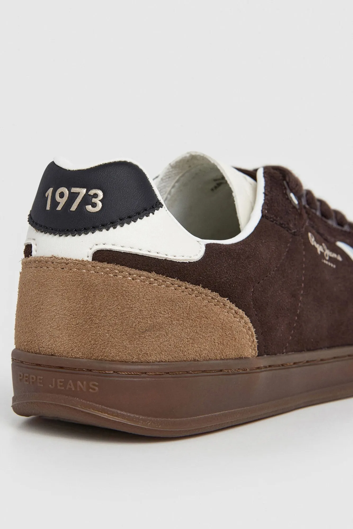 Pepe Jeans Sneakers-Camurça Cupsole de camurça castanho