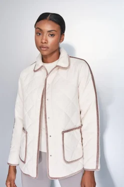 Dash and Stars Sobretudos-Casaco acolchoada bege com losangos beige