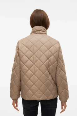 Vero Moda Sobretudos|Casacos-Casaco acolchoada feminina com bolsos Castanho