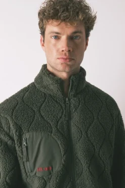 Women'secret Pijamas-Casaco curto/ robe masculino Hotwheels de pelo verde bege