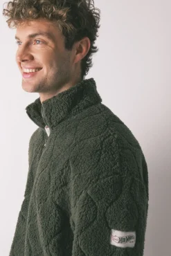 Women'secret Pijamas-Casaco curto/ robe masculino Hotwheels de pelo verde bege