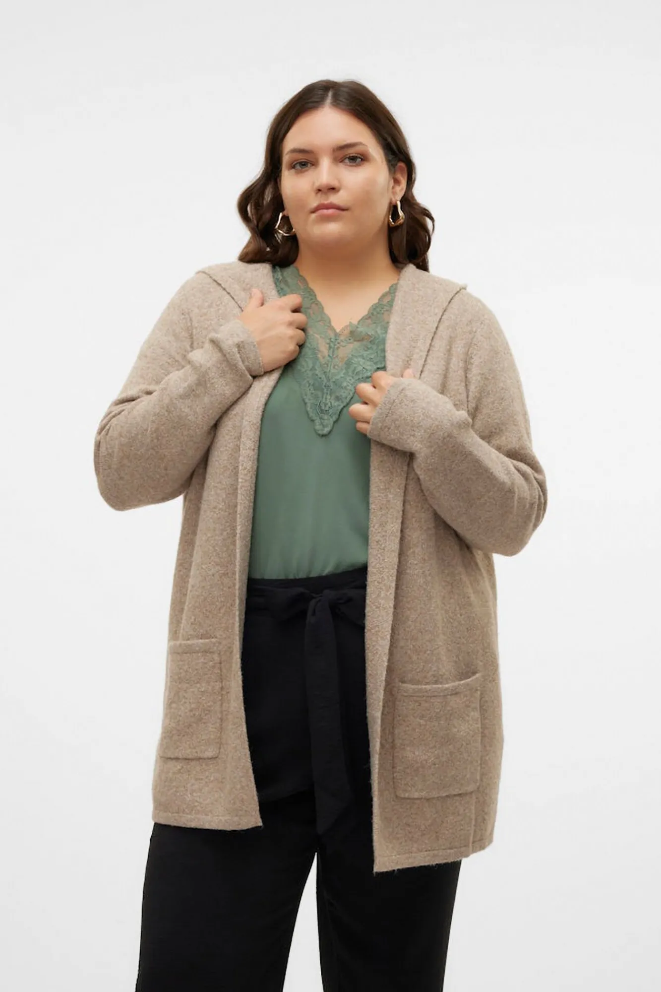 Vero Moda Curve Camisolas-Casaco de malha com capuz tamanho grande Castanho