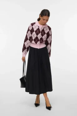 Vero Moda Camisolas-Casaco de malha com estampado de diamantes Subiu