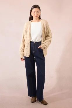 Molly Bracken Camisolas-Casaco de malha de manga comprida em malha com detalhe de coração Tostado